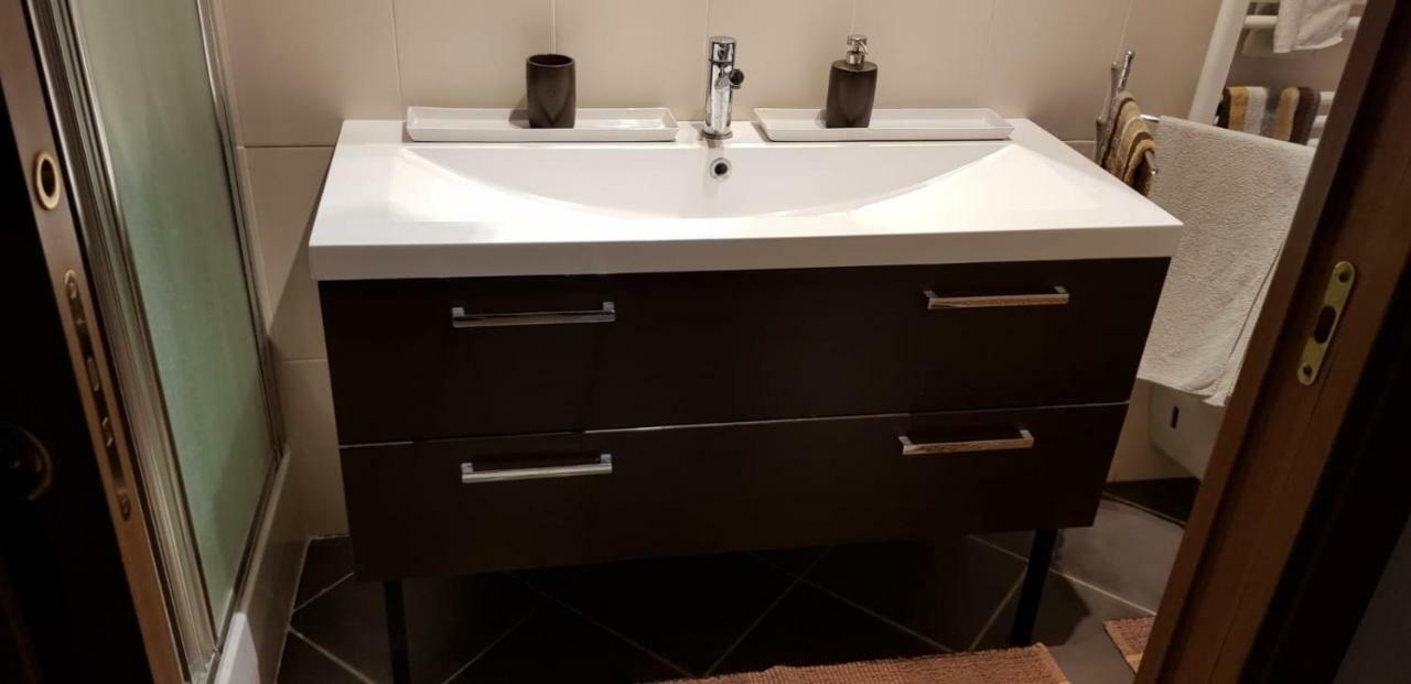 شقة بروغناتو  في La Soffitta Sul Borgo المظهر الخارجي الصورة